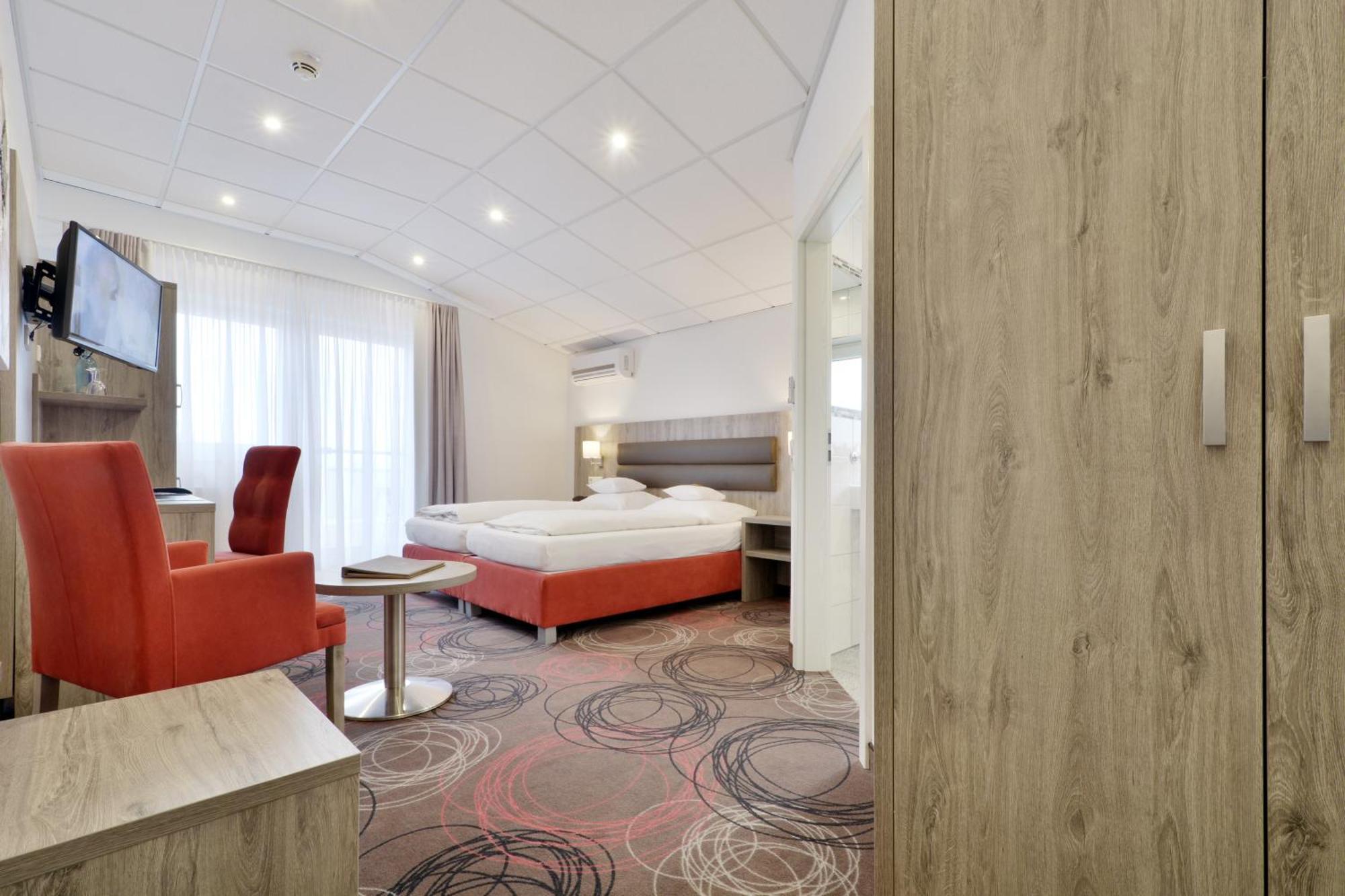 Hotel Engelhorn Leimen  Bagian luar foto