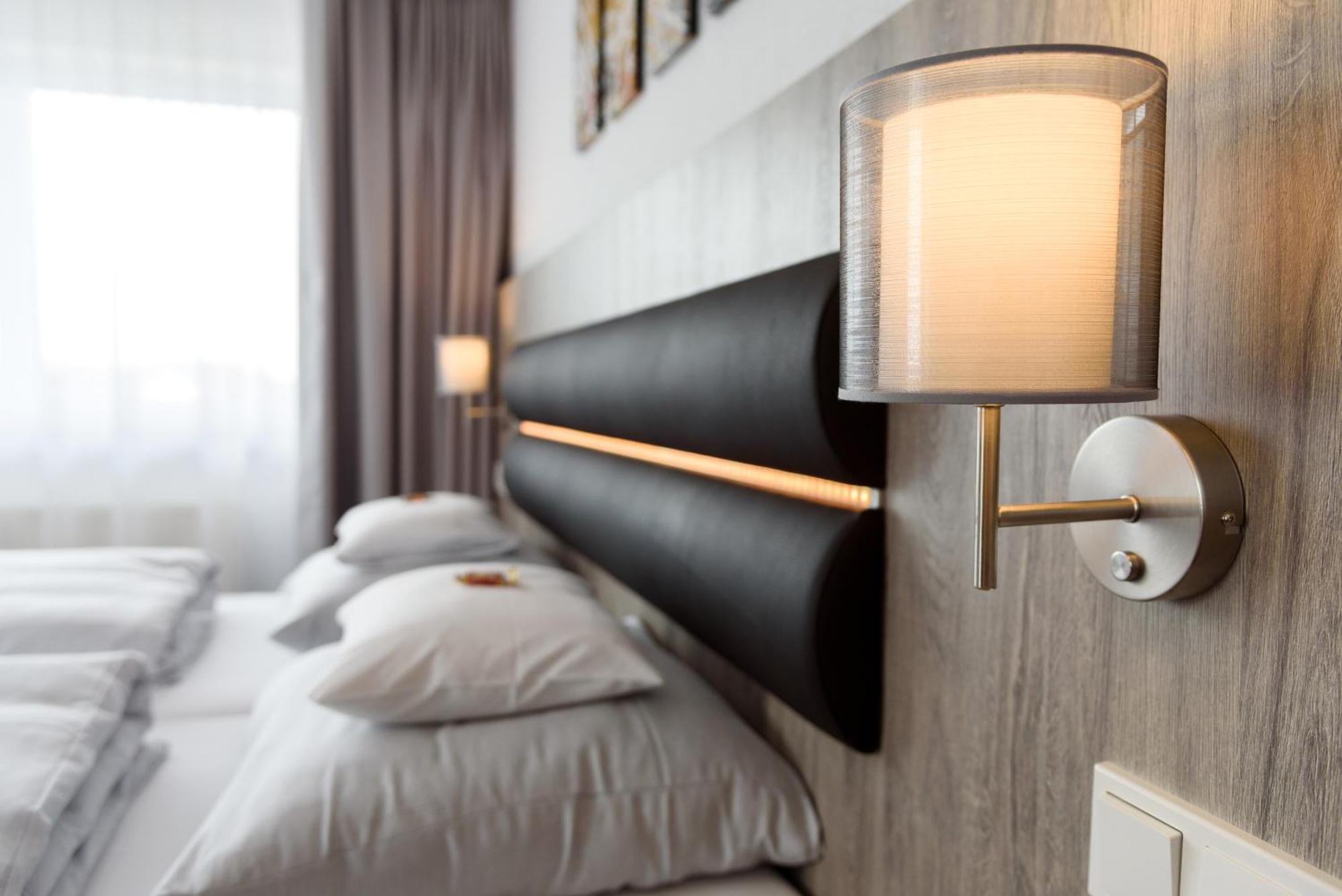 Hotel Engelhorn Leimen  Bagian luar foto
