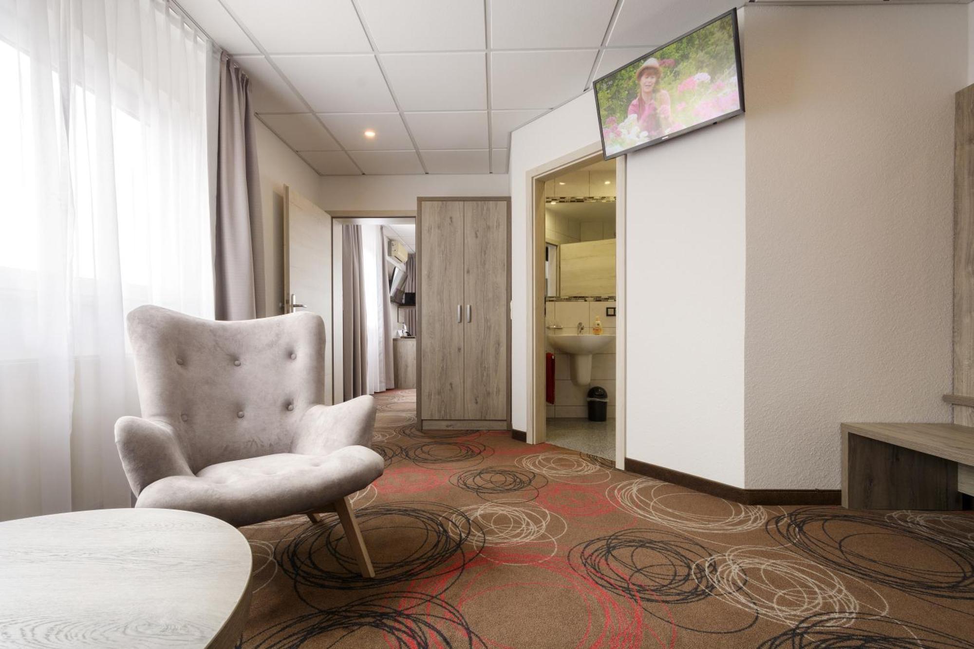 Hotel Engelhorn Leimen  Bagian luar foto