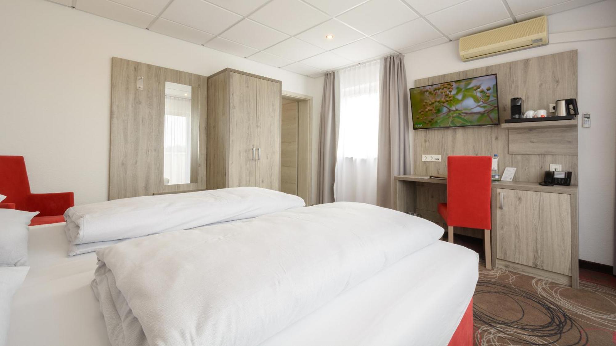 Hotel Engelhorn Leimen  Bagian luar foto